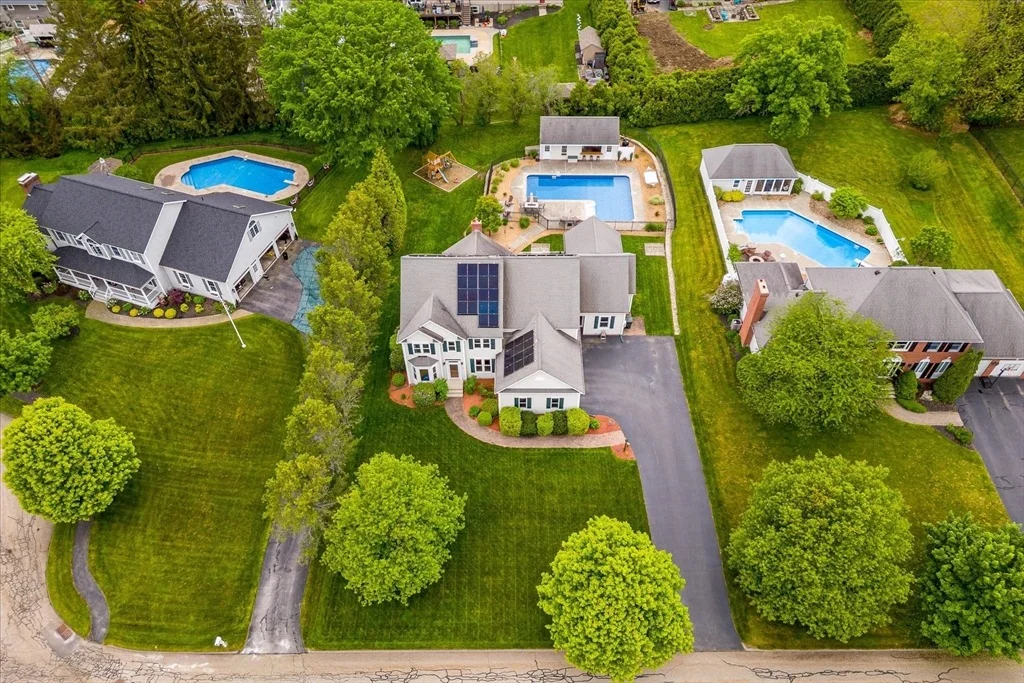 Photo of 14 Saybrook Way