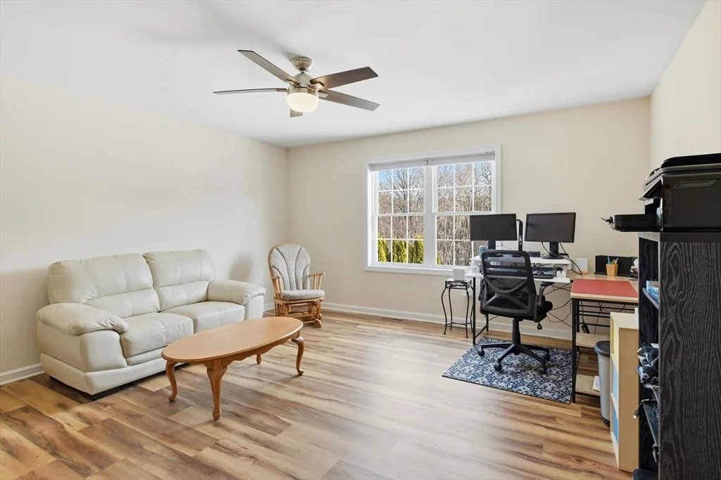 Photo of 42 Schneider Rd