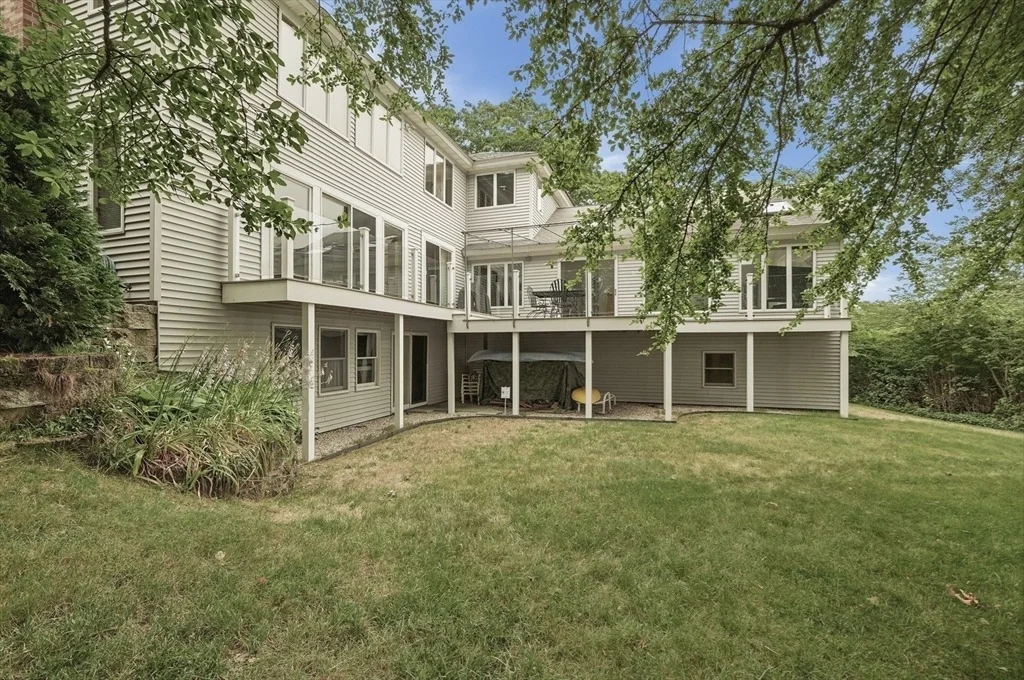 Photo of 34 Shirley Point Rd
