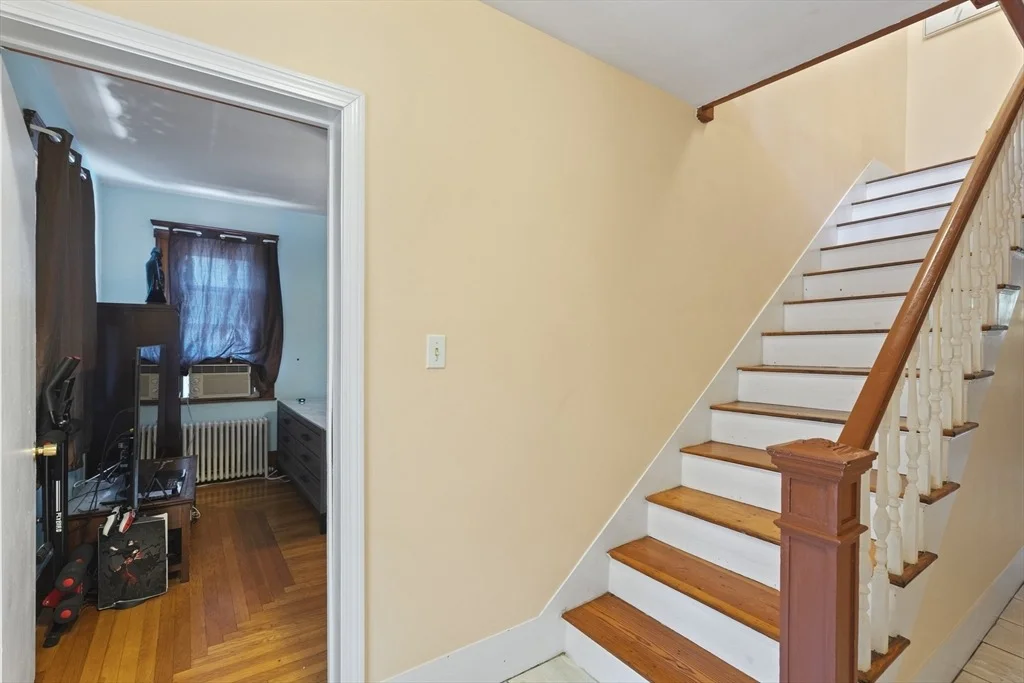 Photo of 57 Vine  Street