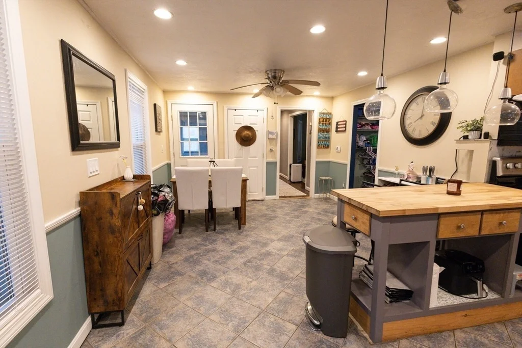 Photo of 339 Drury Ave