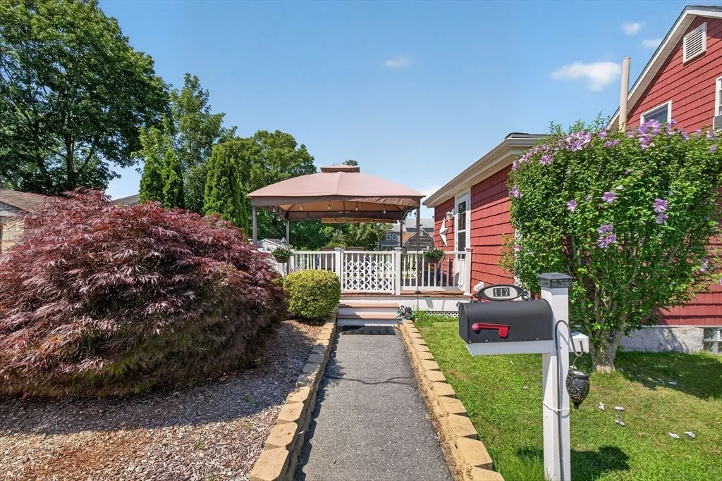 Photo of 117 Bridge St