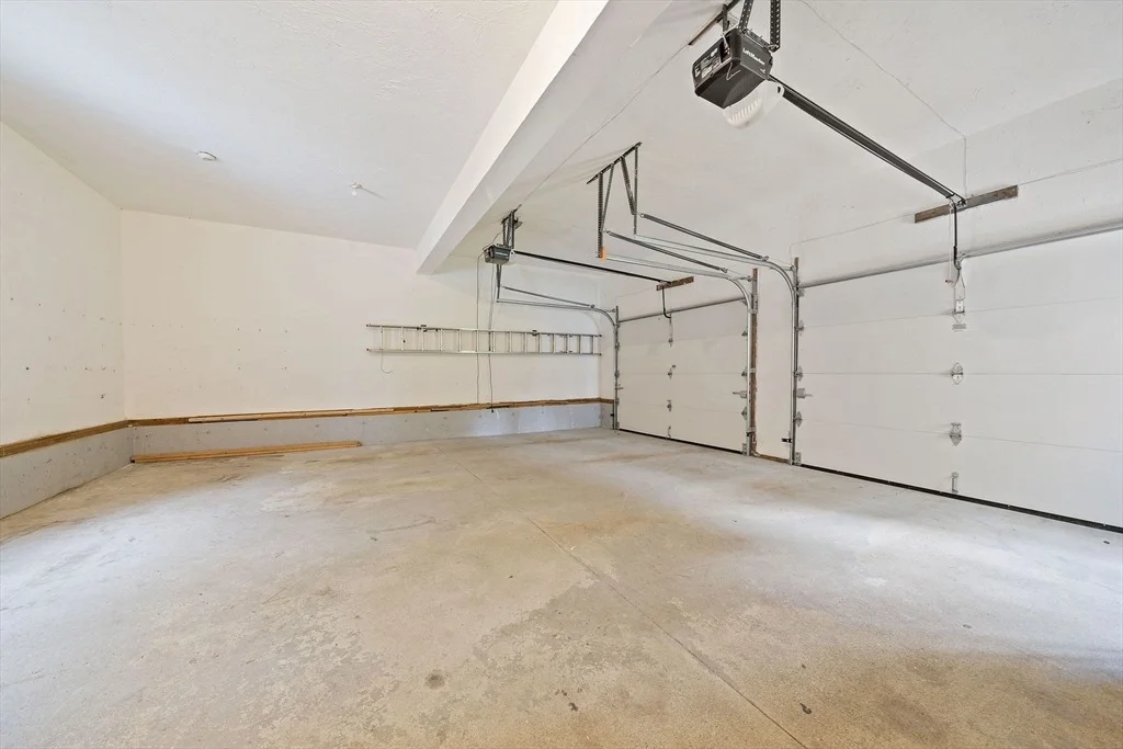 Photo of 46 Oakman Way
