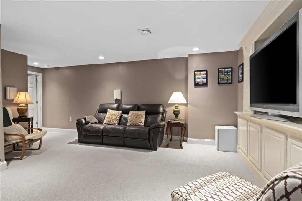 Photo of 22 Dover Dr