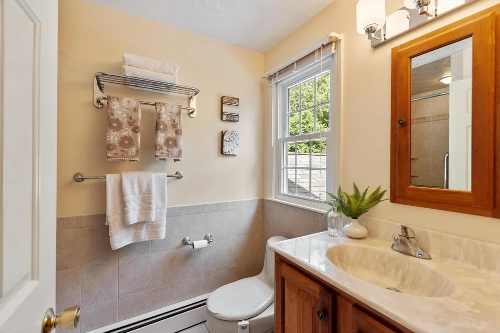 Photo of 105 Slough