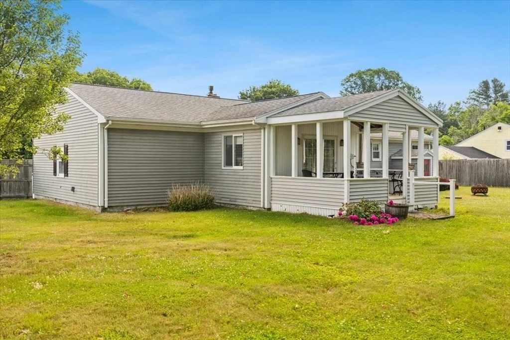 Photo of 158 Duffy Dr