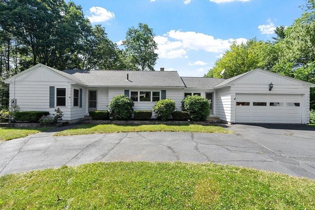 Photo of 35 Philip Rd