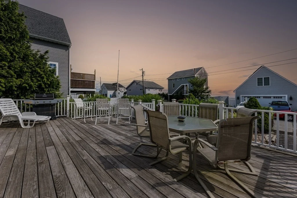 Photo of 54 Bayview Ave