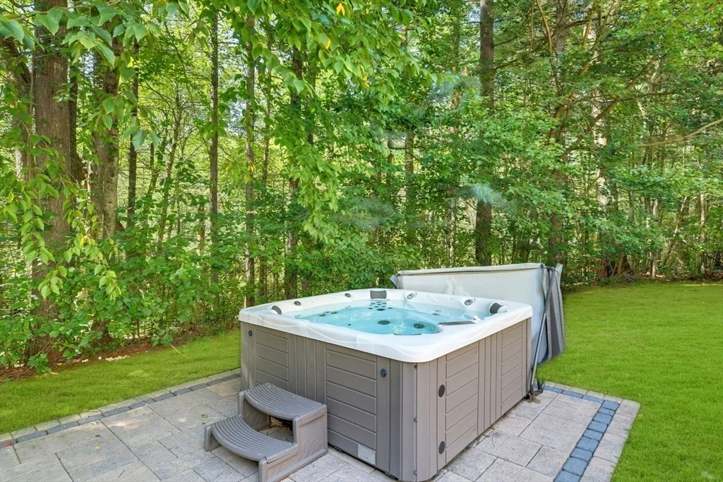 Photo of 19 Bellows Rd