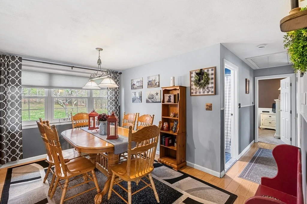Photo of 271 Shirley Dr