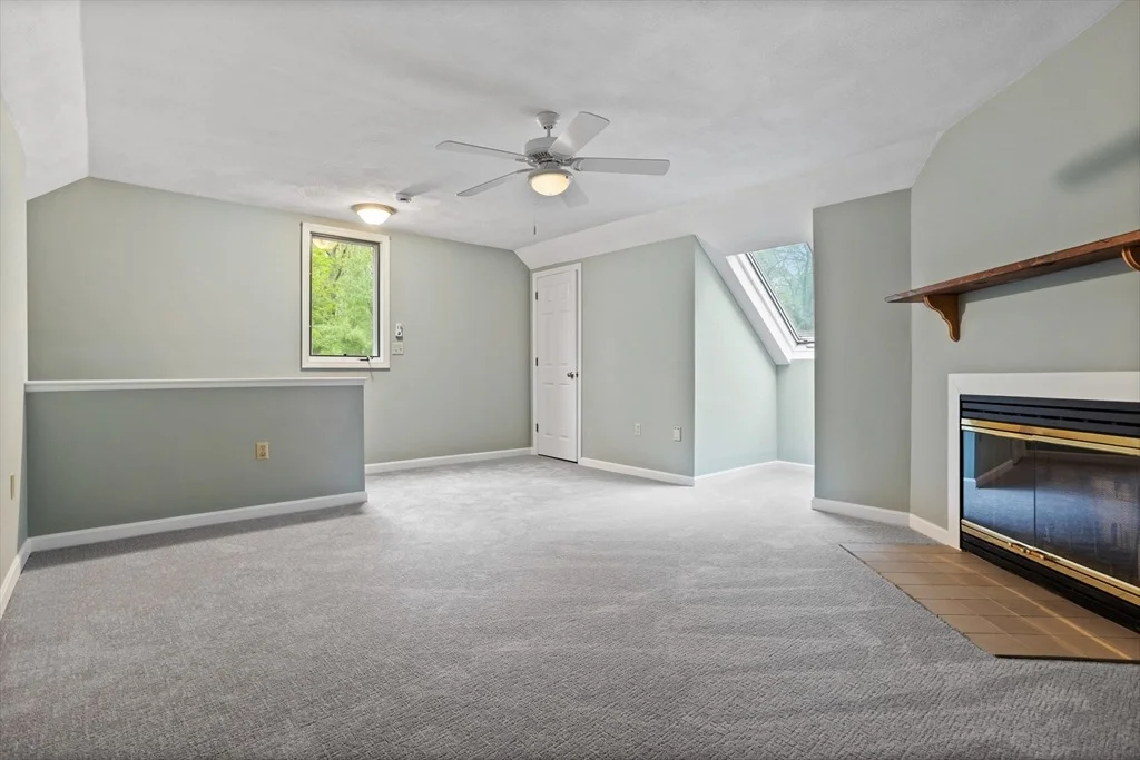 Photo of Unit 1 at 16 Deer Path