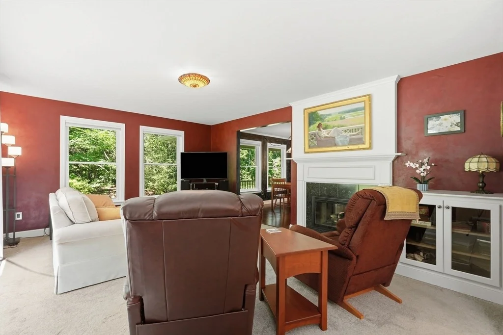 Photo of 46 Laurel Hill Rd