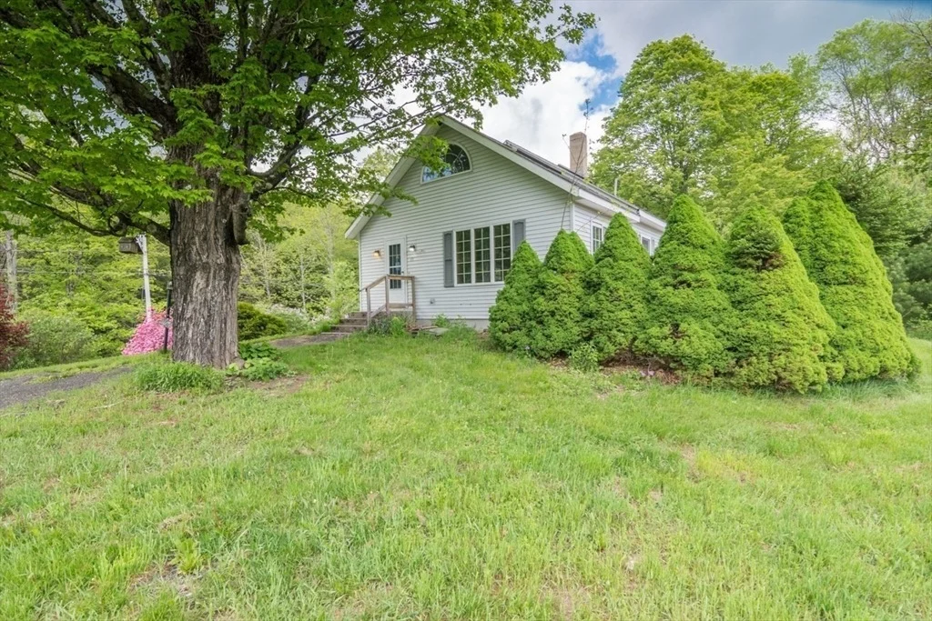 Photo of 49 Parish Rd