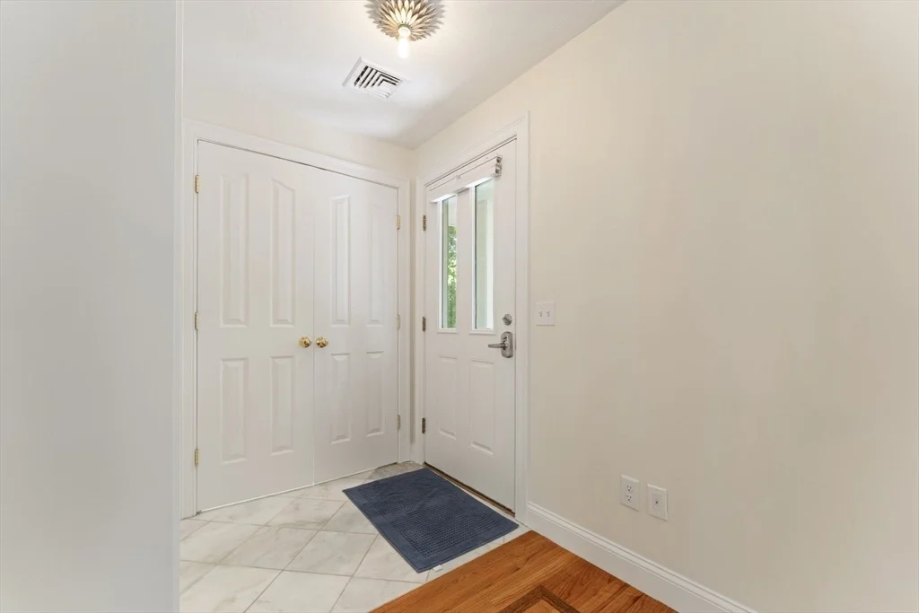 Photo of 10 Mayflower Path