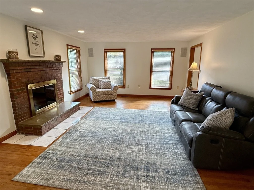 Photo of 3 Lisamary Dr