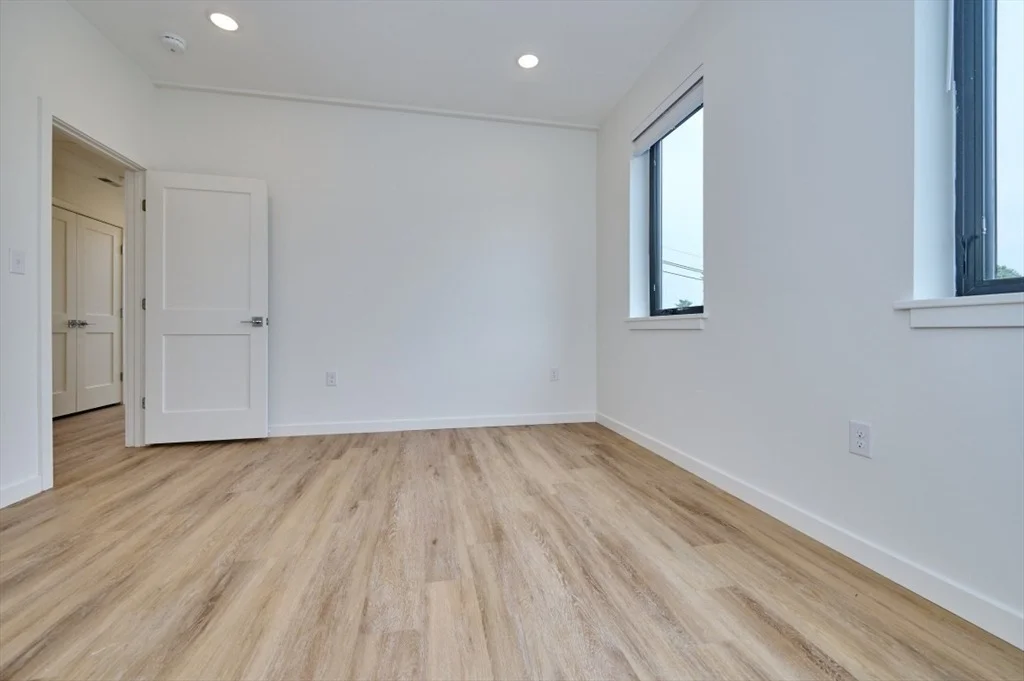 Photo of Unit 3C at 80 Broadway