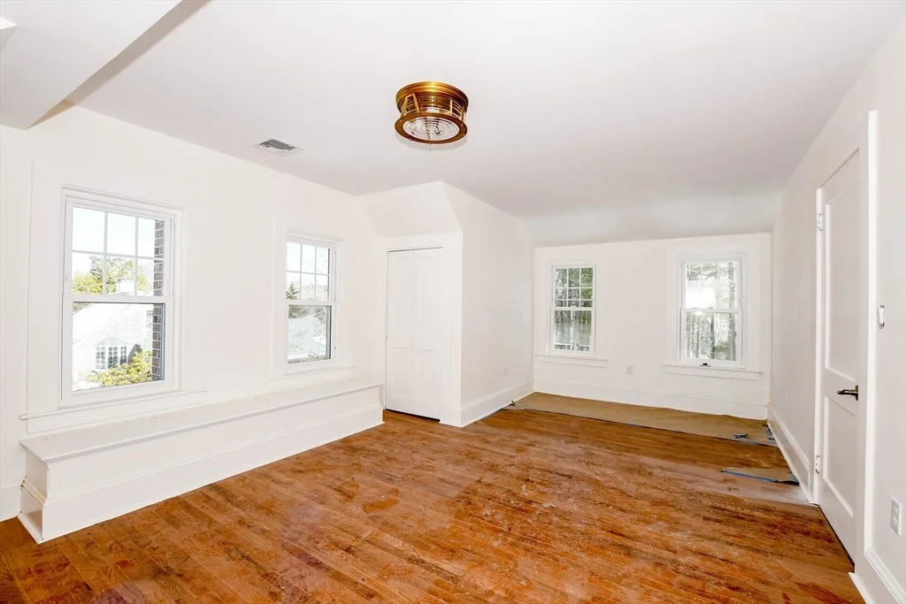 Photo of 3 Pleasant Street