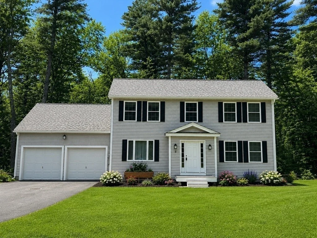 Photo of Unit 3 at 3 Pine Hill Way