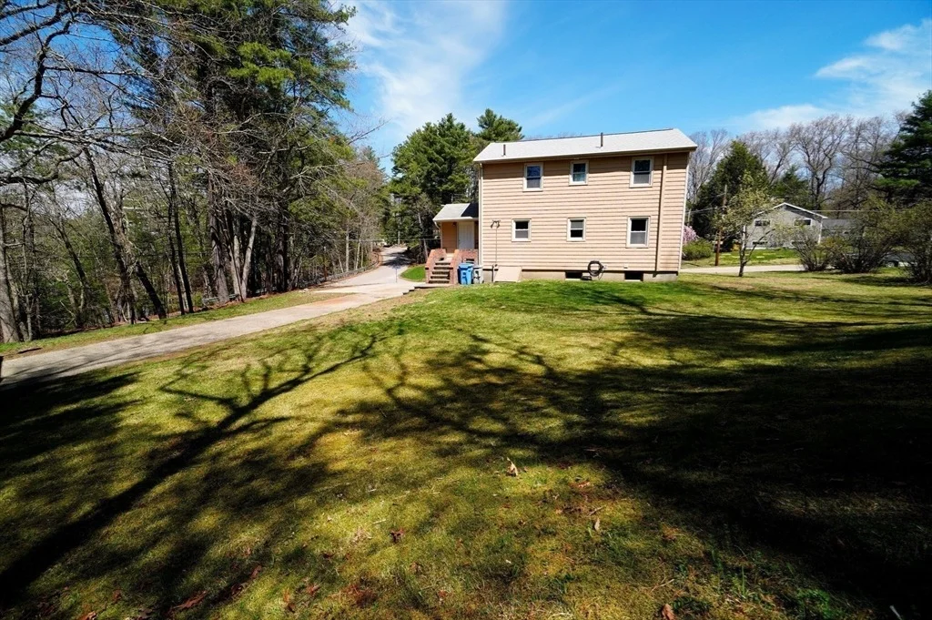 Photo of 167 Karen Cir