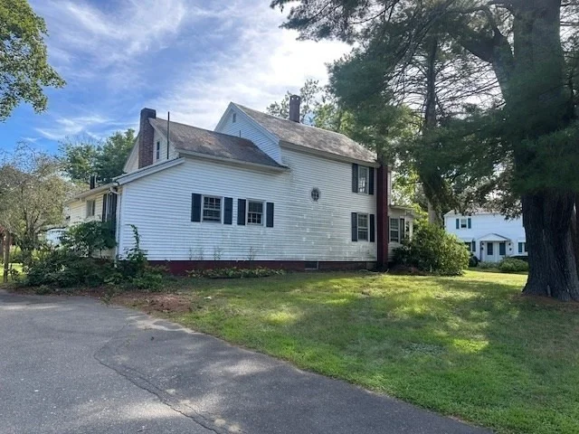 Photo of 157 Oak St
