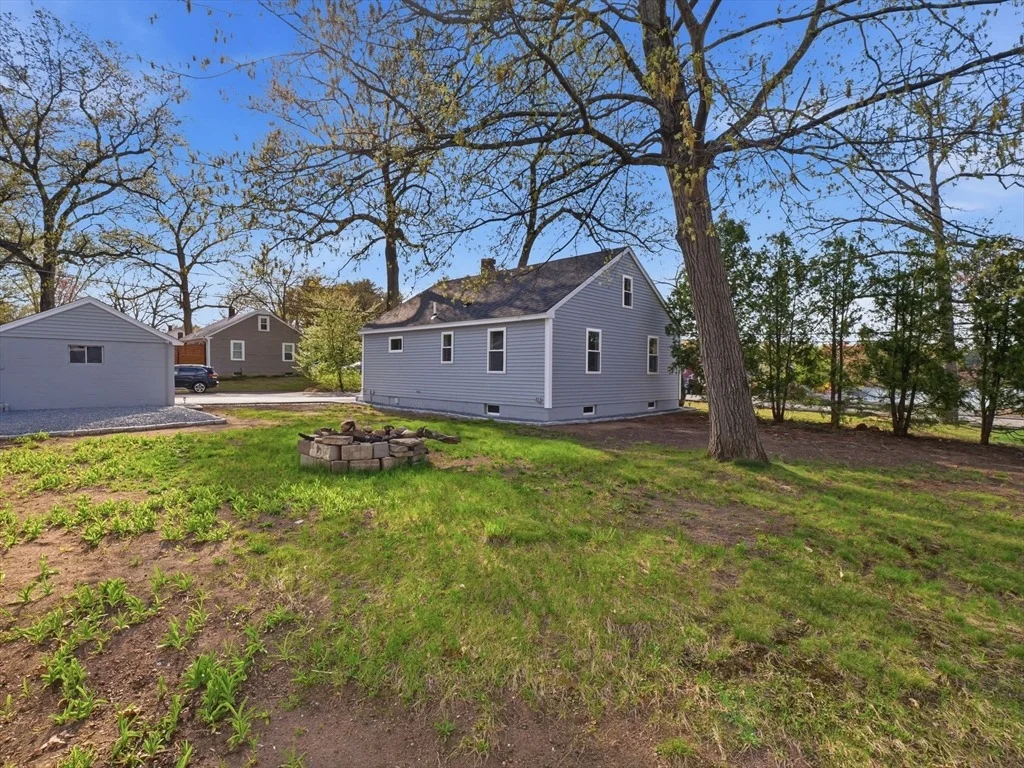 Photo of 51 Sandy Pond Rd