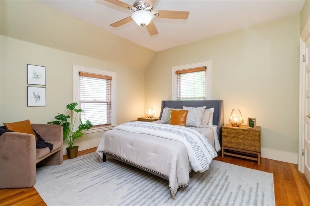 Photo of 31 Loring St