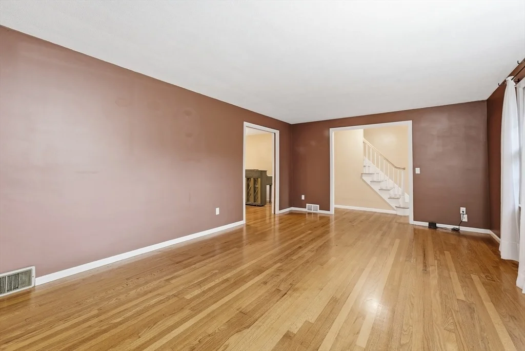 Photo of 29 Shady Side Dr
