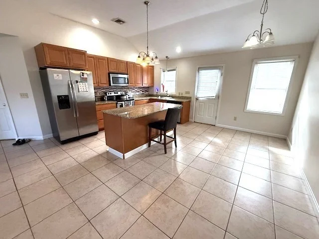 Photo of 141 Cournoyer Blvd