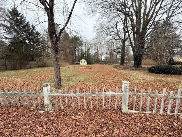 Photo of 8 Maple Street