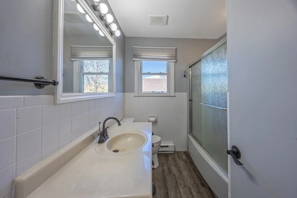 Photo of 8 Ridgeview Drive