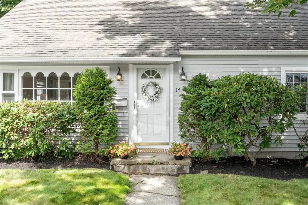 Photo of 14 Meadow Ln