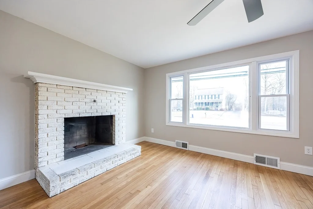 Photo of 1123 County St