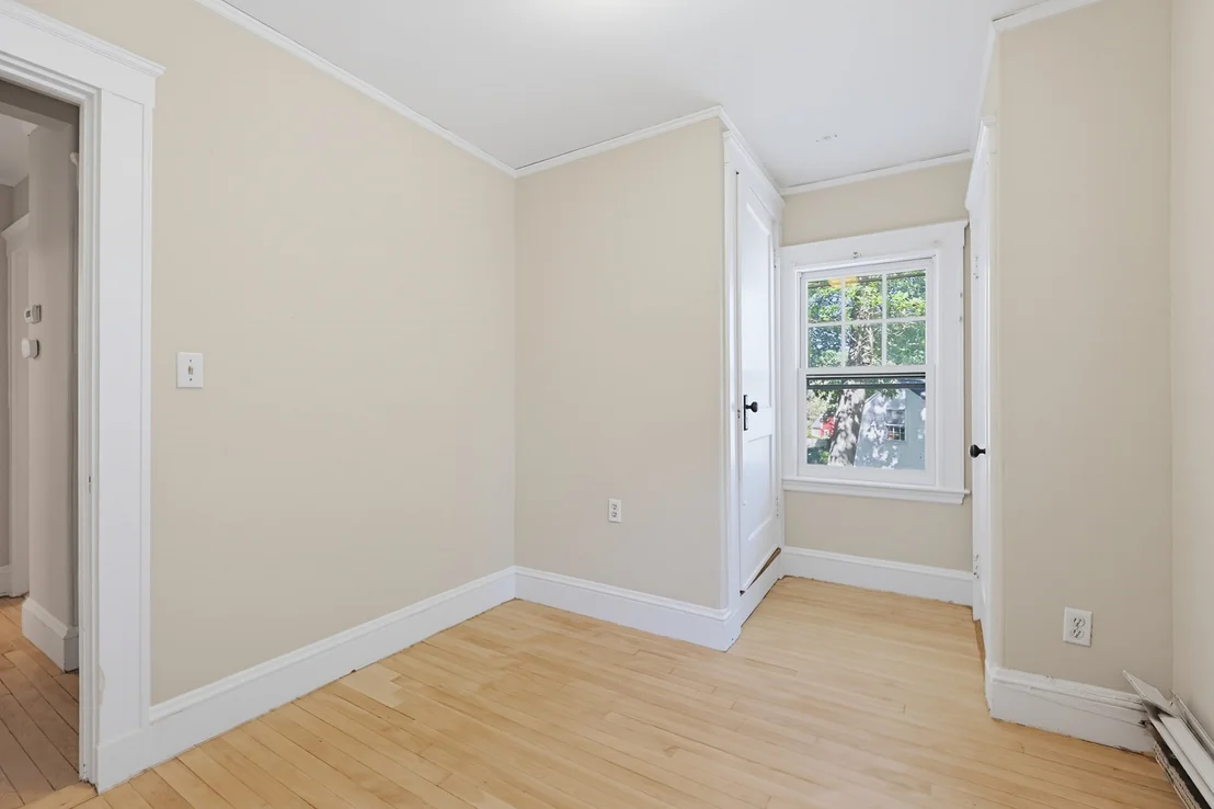Photo of 76 Brantwood Rd