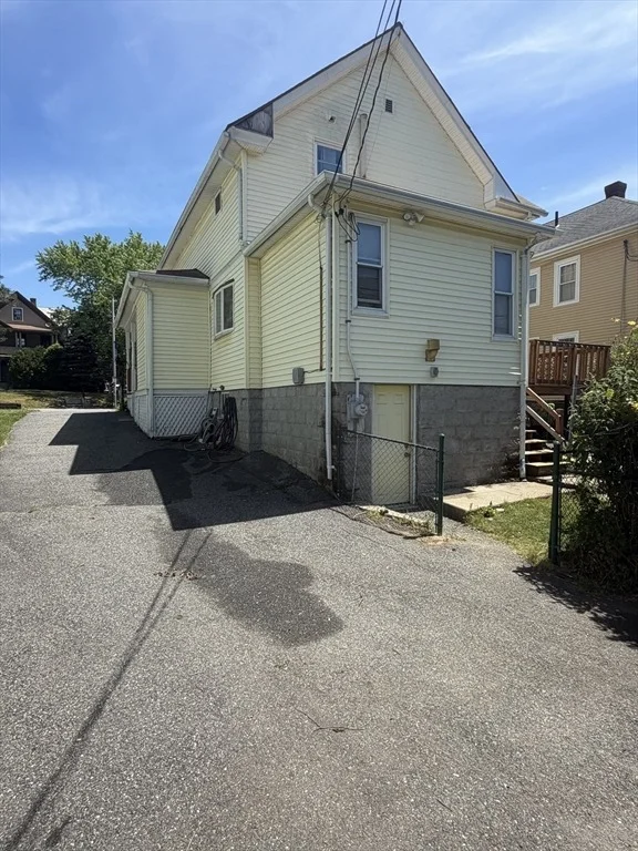 Photo of 454 Chandler St