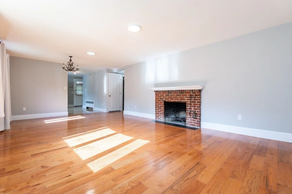 Photo of 306 Paradise Road