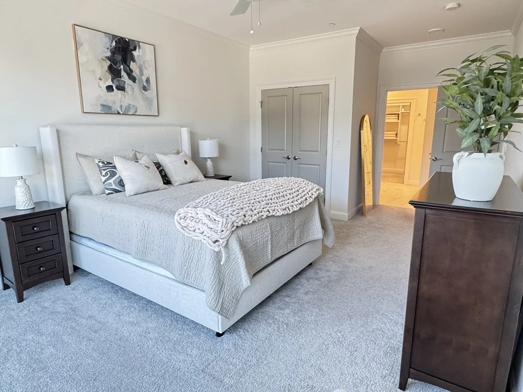 Photo of Unit 307 at 1 Revolution Way