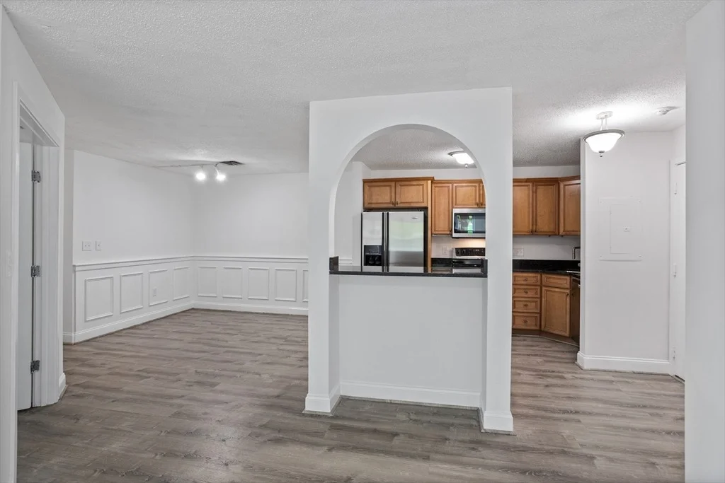 Photo of Unit A at 400 Brookside Dr
