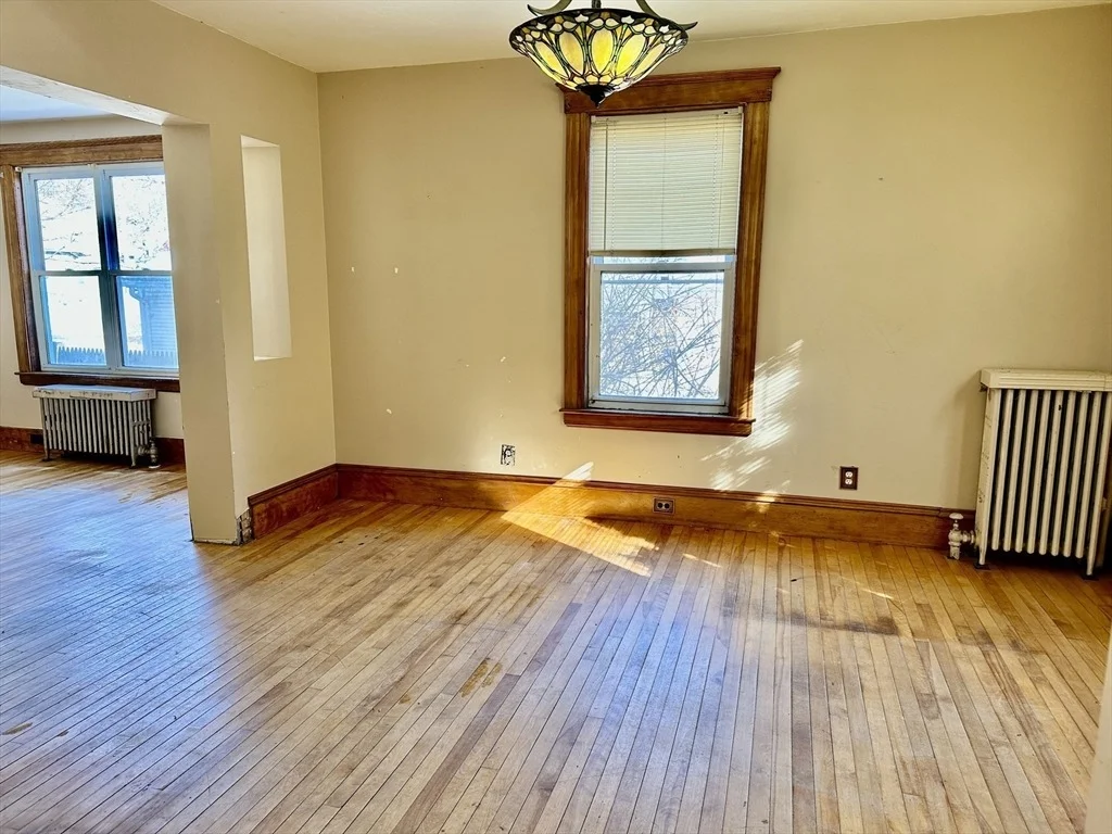 Photo of 8 Ferdinand St.