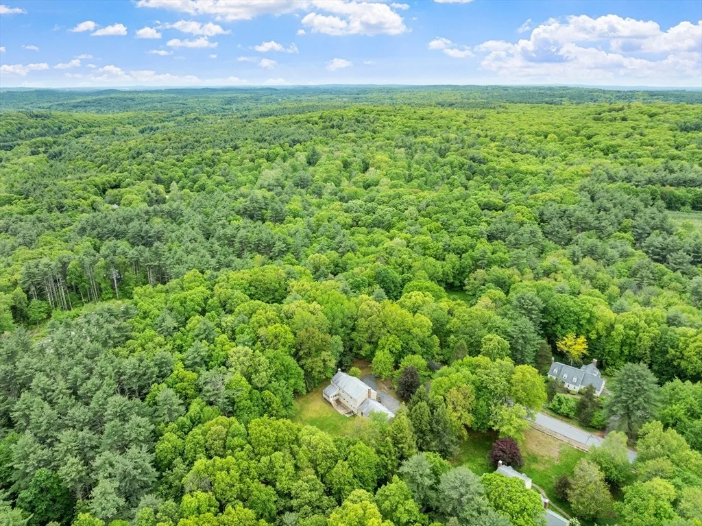 Photo of 13 Jacob Gates Rd