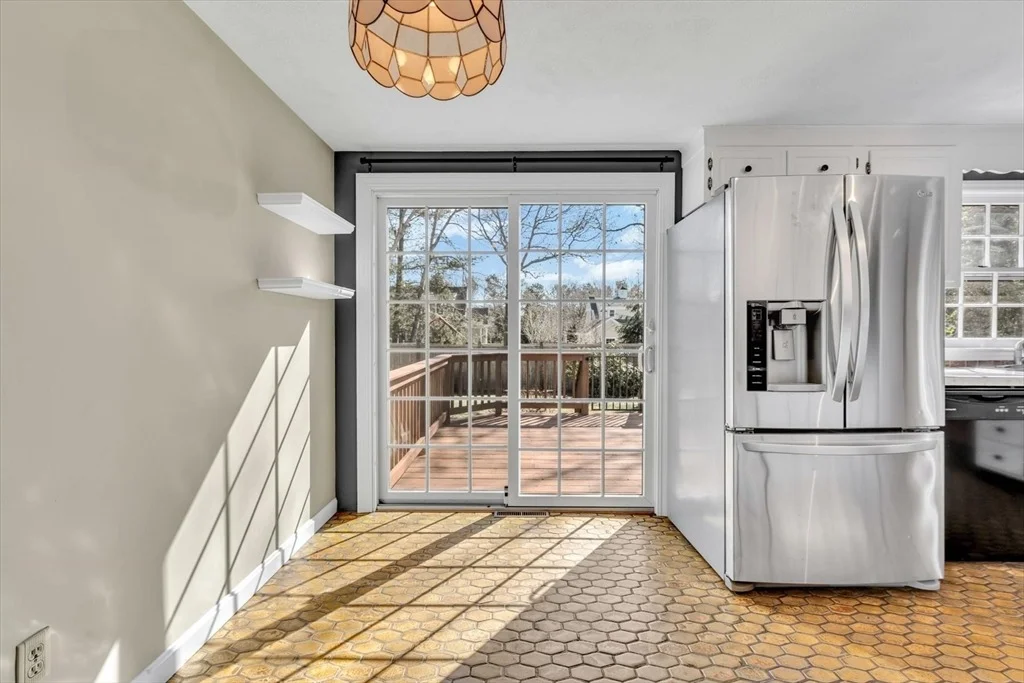 Photo of 26 Rainbow Ln