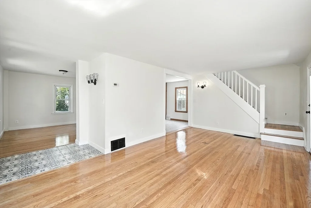Photo of 17 Marquette St