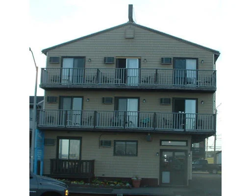 Photo of Unit 2E at 415 Ocean Boulevard