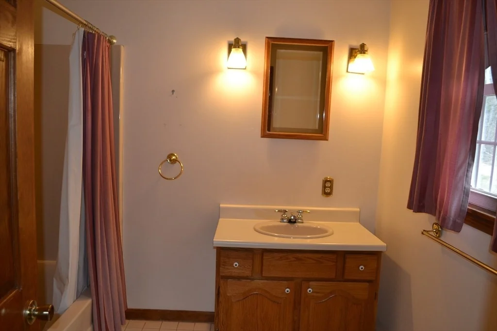 Photo of 55 Mendon Rd