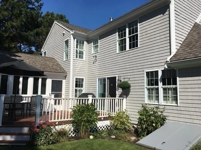 Photo of 12 Quashnet Woods Dr