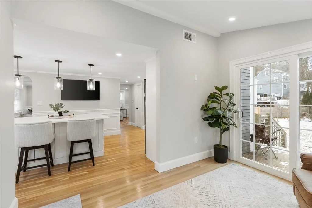 Photo of 53 Perkins St