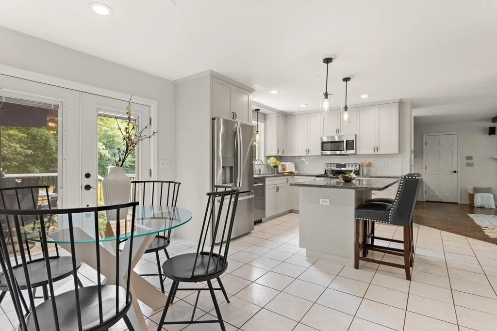 Photo of 10 Lakin St