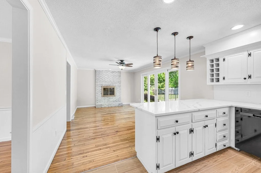 Photo of 252 Pinewood Drive