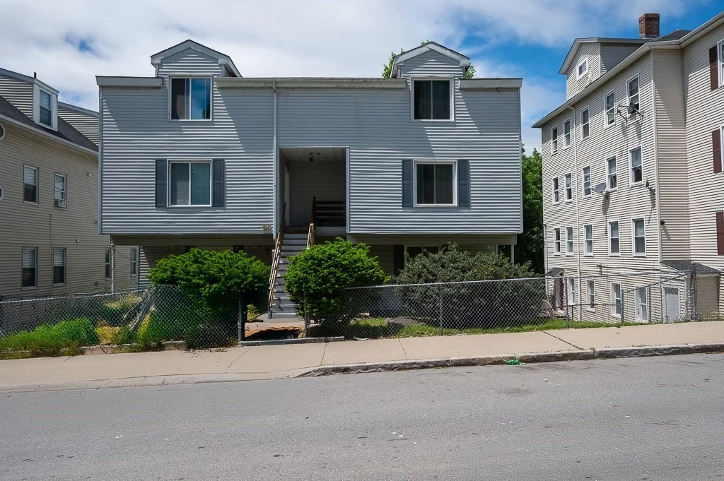 Photo of Unit 403 at 98 Eastern Ave
