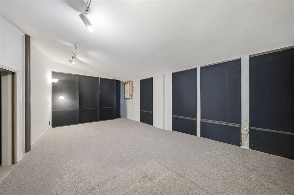 Photo of 146 Acton Road
