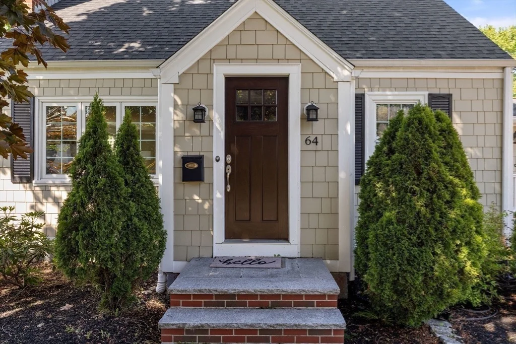 Photo of 64 Paon Blvd